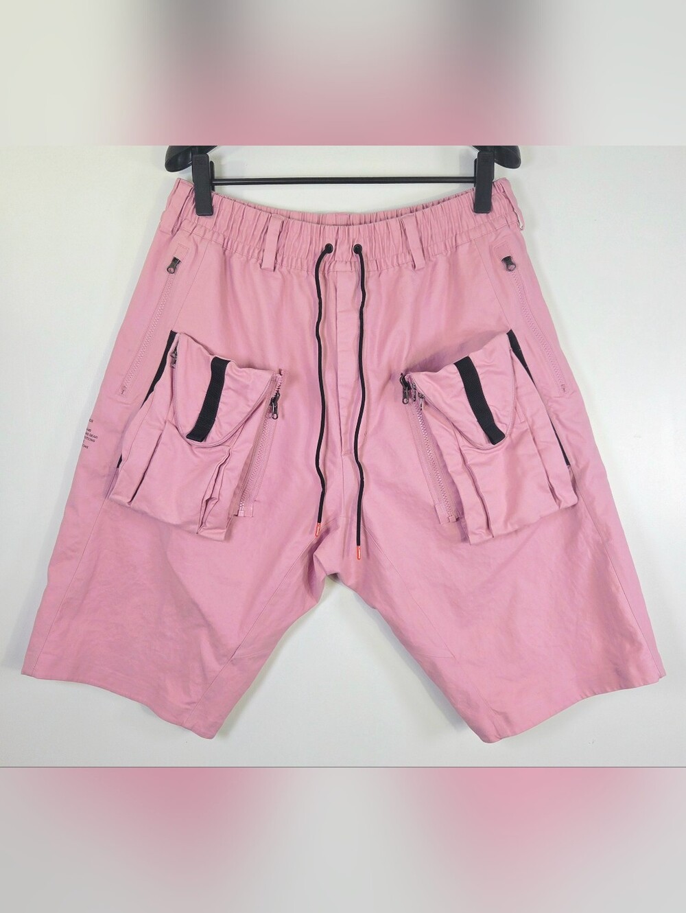 RARE NIKELAB ACG DEPLOY CARGO SHORTS.